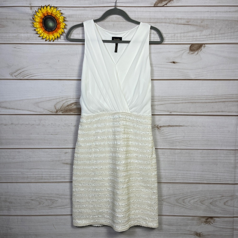 Laundry by Shelli Segal White Wedding Sequins V Neck Sleeveless Sheath Dress 8 M